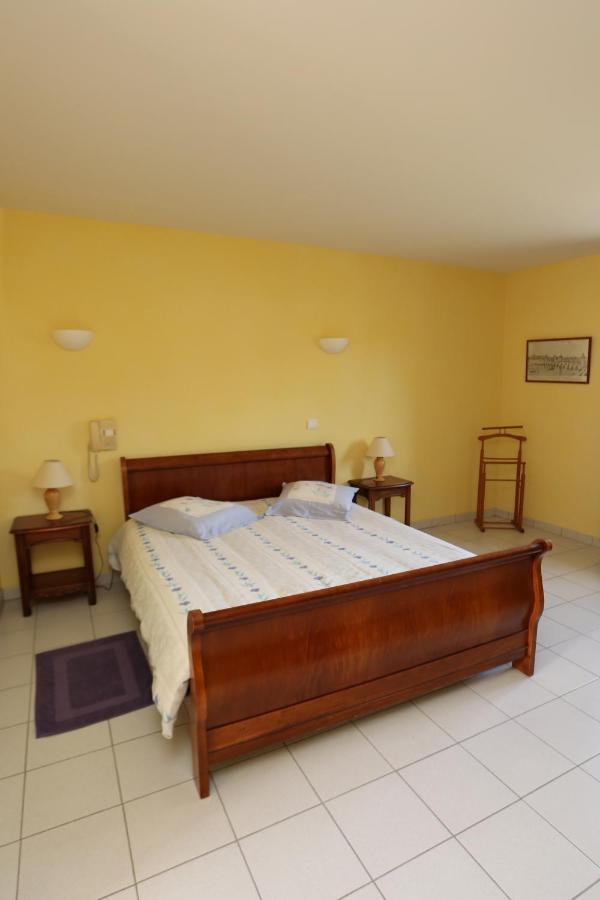 Hotel Le Relais Du Chateau Grignols  Екстер'єр фото