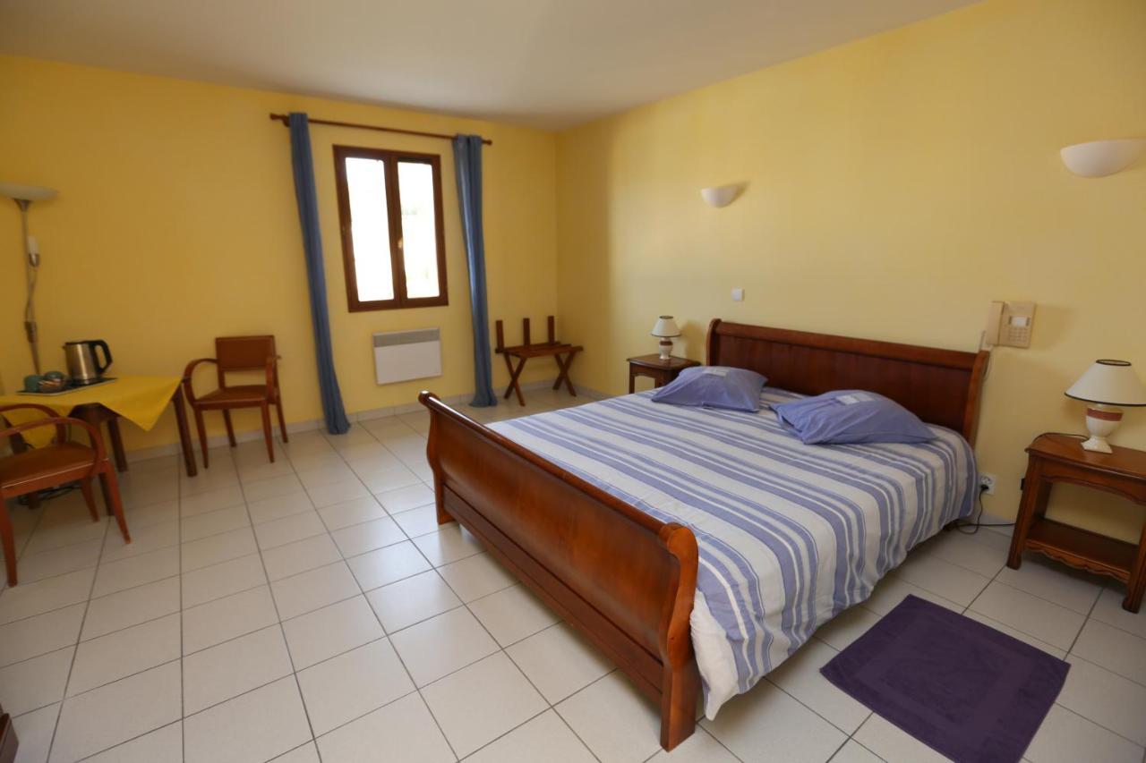 Hotel Le Relais Du Chateau Grignols  Екстер'єр фото